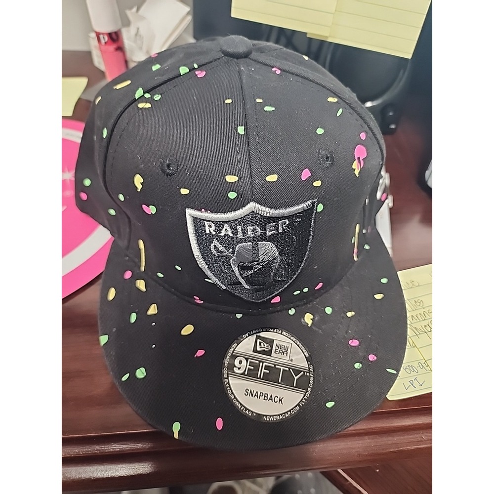 Las Vegas‎ Raiders New Era "Fade to Black" Confetti Splatter. One Size.